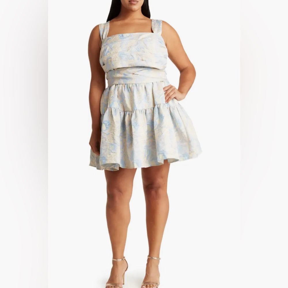 ASOS LUXE Curve Floral Bow Back Corset Dress 💙